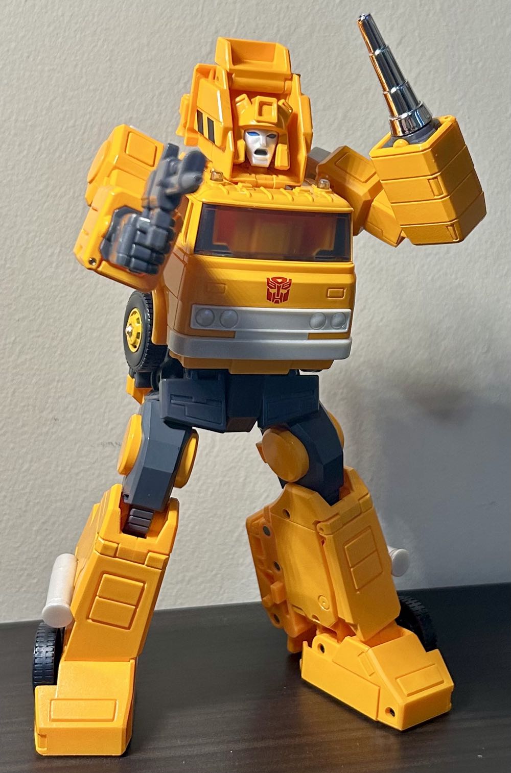 Grapple - Takara Tomy (Autobot) action figure collectible - Main Image 3