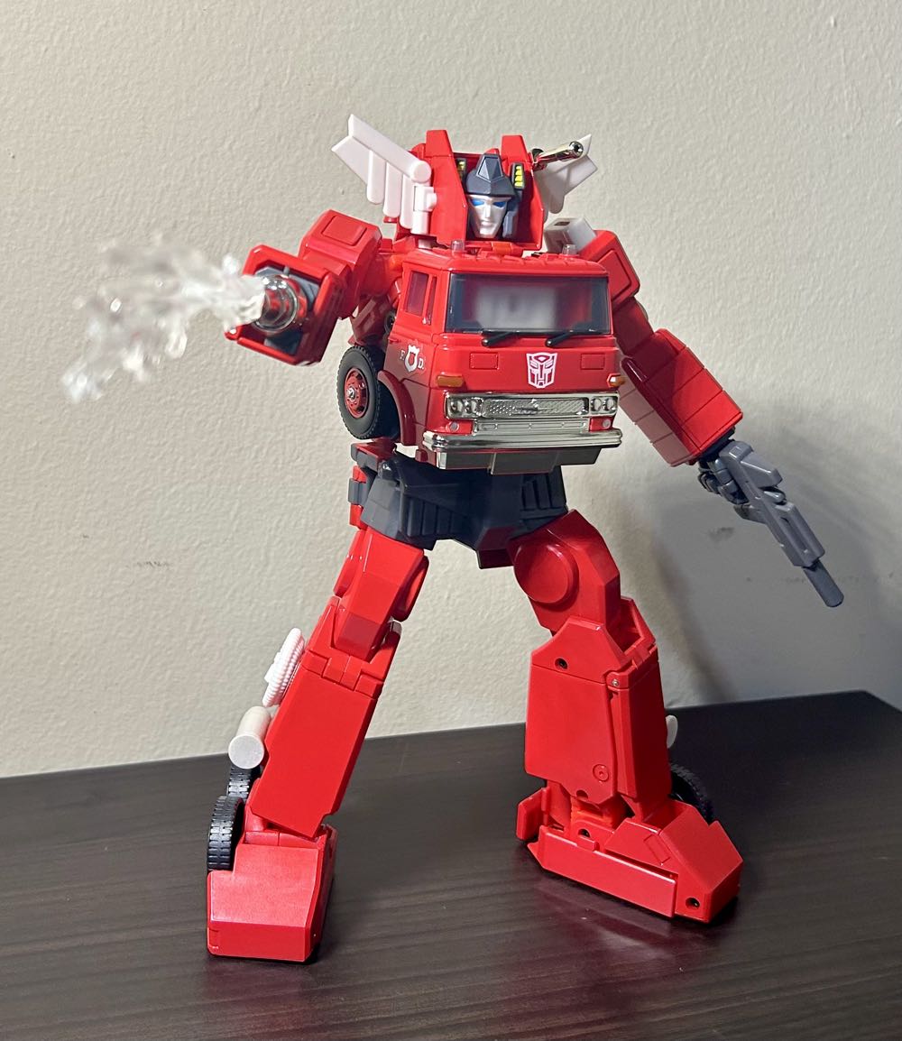 Inferno - Takara Tomy (Autobot) action figure collectible - Main Image 4