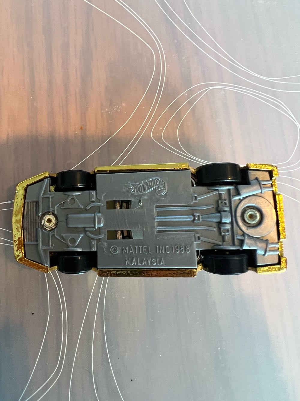 Corvette Convertible - Mattel (Hotwheels Trophy Corvettes) action figure collectible - Main Image 2