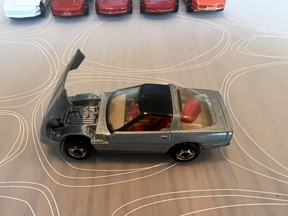 Corvette 80s - Mattel (Hotwheels Loose Hard Top Corvettes) action figure collectible - Main Image 2