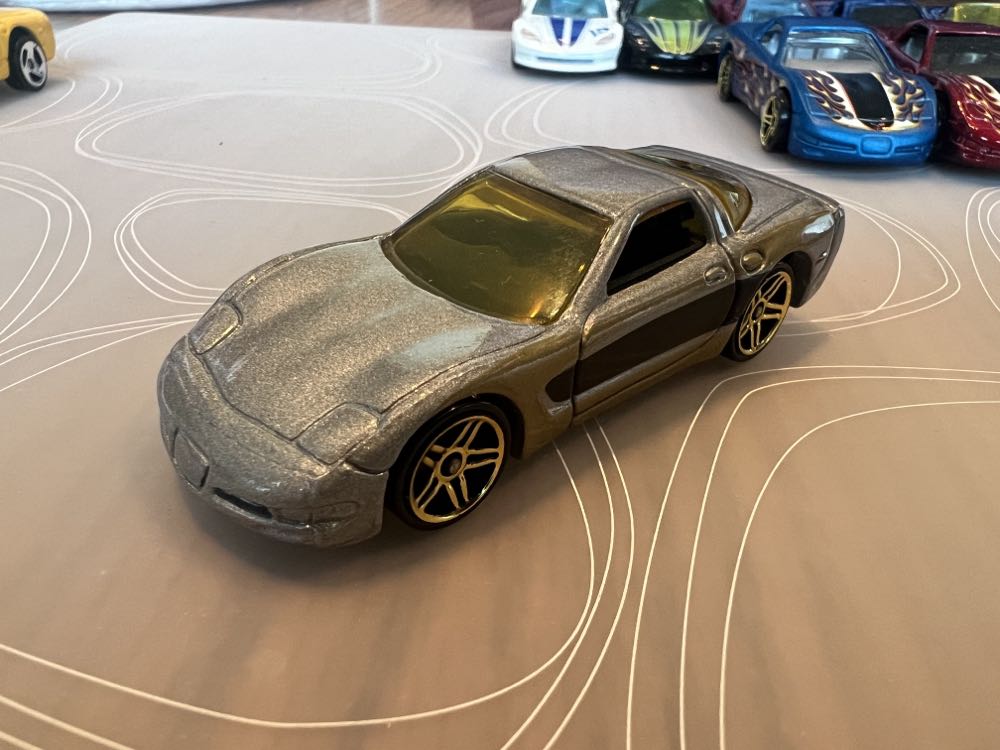 Liv Morgan Elite 103