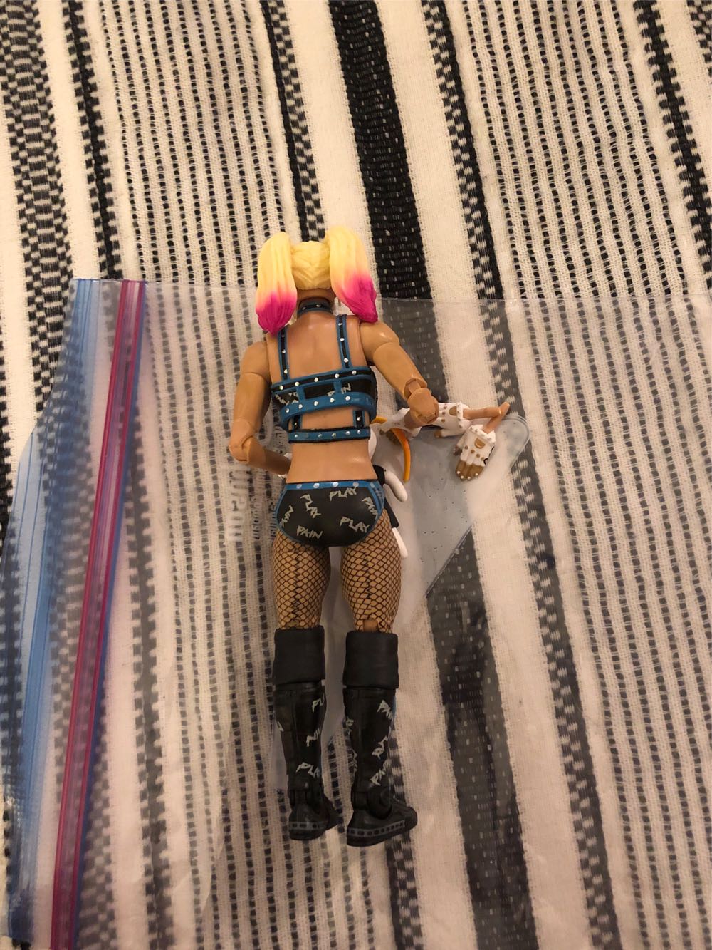 Alexa Bliss (Elite)  action figure collectible - Main Image 2
