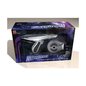 Pegasus Sci Fi Plastic Kit Galaxy Quest Ion Nebulizer & Vox Communicator New  action figure collectible [Barcode 707600099037] - Main Image 1