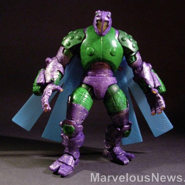 Marvel Buzzing Beetle Toy Biz Spider Man Spiderman - ToyBiz - Marvel Legends (The Amazing Spiderman) action figure collectible [Barcode 885839628539] - Main Image 2