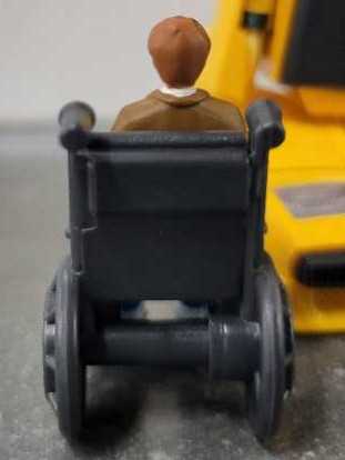 Chip Chase MP-39 With Sunstreaker - Takara (Masterpiece 1984) action figure collectible - Main Image 3