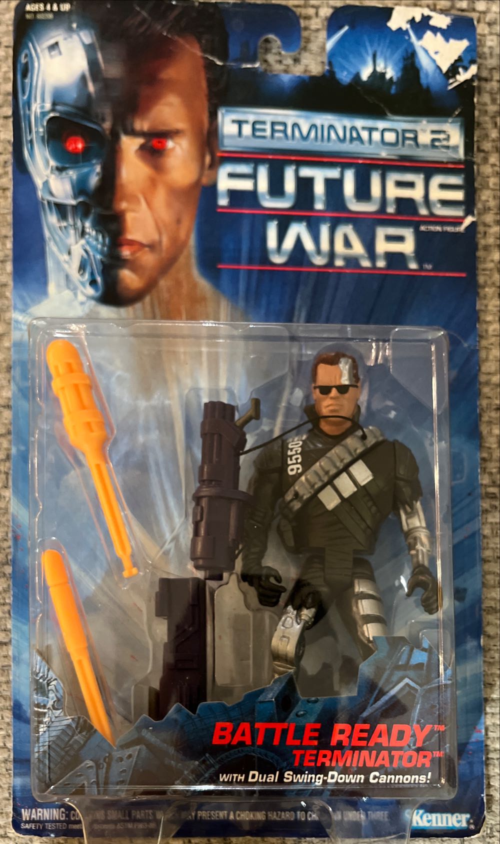 War Battle Ready Terminator 2 Future War Kenner T2 New *in Hand* Moc Arnold Sealed  action figure collectible [Barcode 076281602080] - Main Image 2