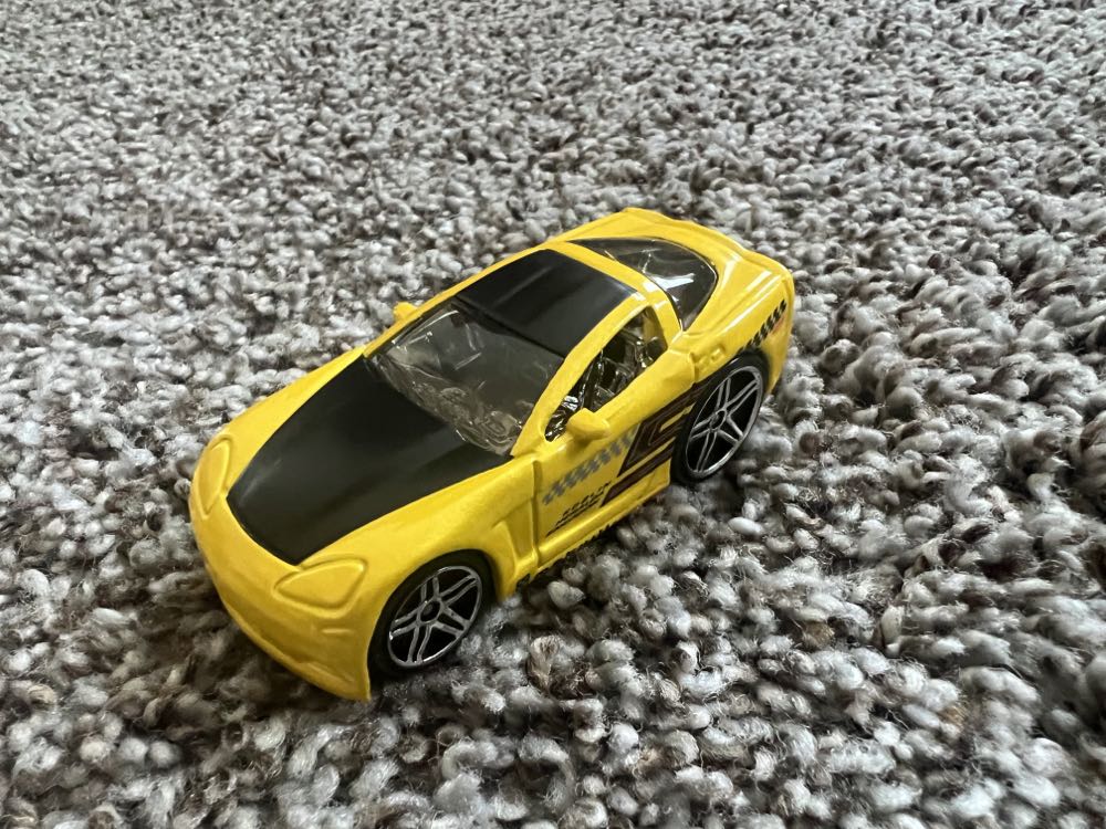 The Loyal Subjects Marvel Superama Spider-man With Scenic Diorama & Base