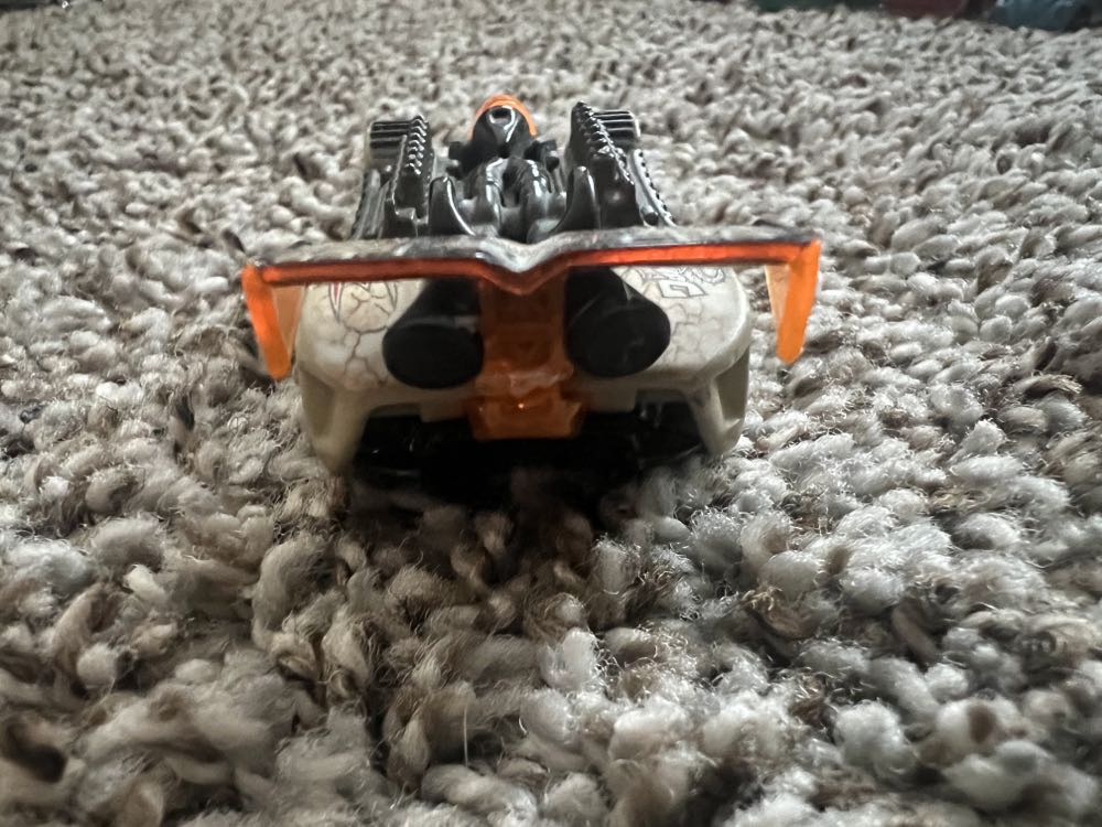 Krazy 8’s - Mattel (Hotwheels World Race) action figure collectible - Main Image 2