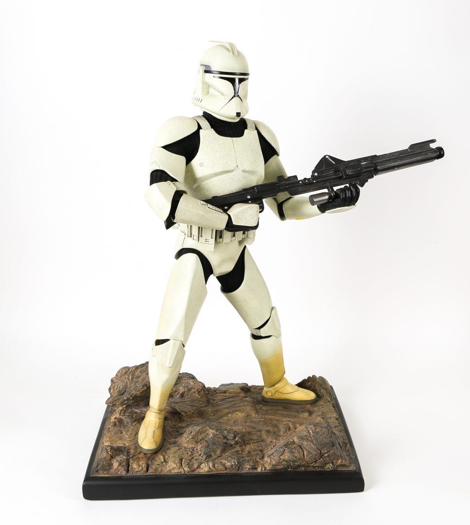 Clone Trooper Episode II - Sideshow (Star Wars) action figure collectible [Barcode 747720214262] - Main Image 2