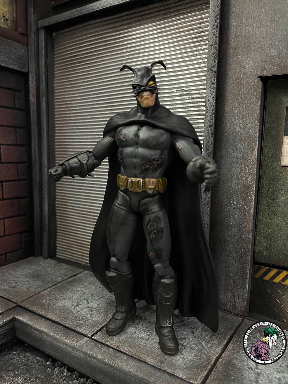 DC Collectibles (2013) (038) Batman - DC Collectibles (Batman: Arkham City) action figure collectible - Main Image 1
