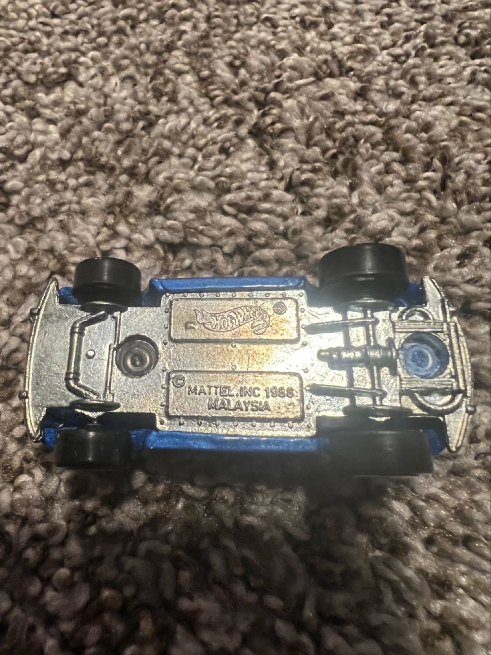 VW Beetle - Mattel (Hotwheels Loose VW Bugs) action figure collectible - Main Image 2