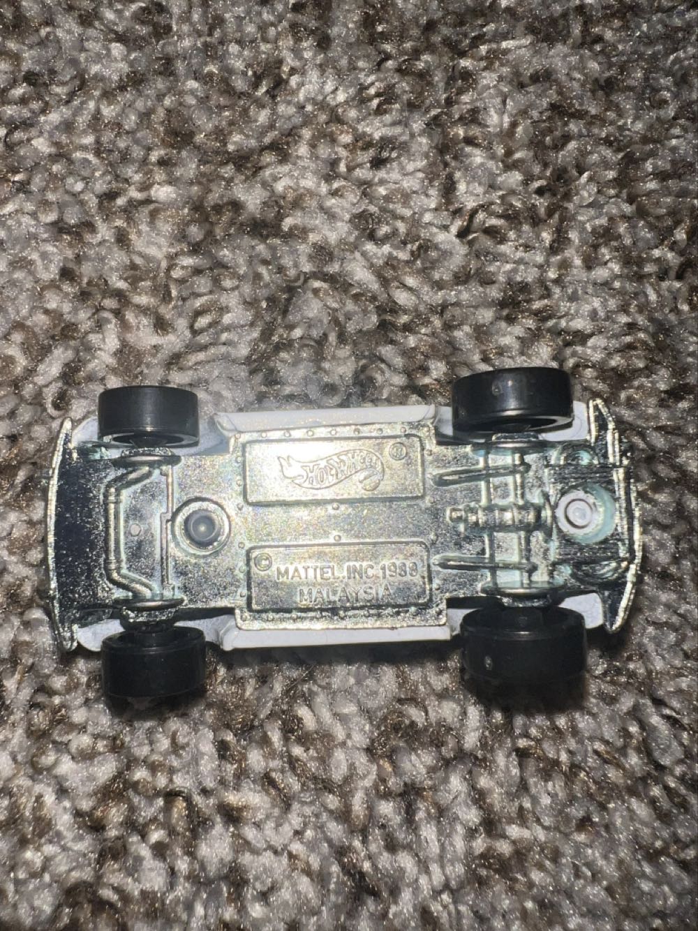 VW Beetle - Mattel (Hotwheels Loose VW Bugs) action figure collectible - Main Image 2