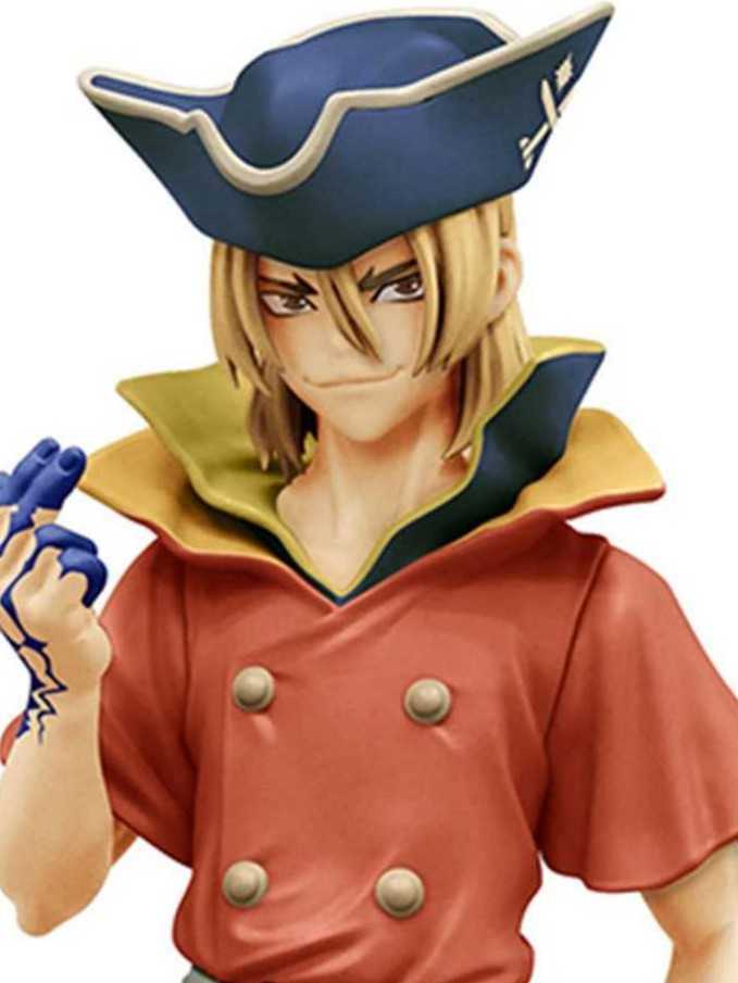 Mario Fire Holding Hat