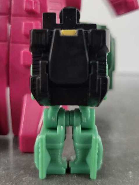 Grax With Skullcruncher Headmaster - Hasbro (1987) action figure collectible - Main Image 3