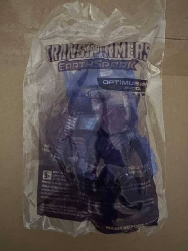 Trials of Mana Bring Arts Action Figures - Kevin & Charlotte