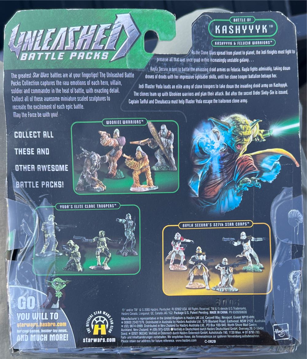 Star Wars Unleashed Battle 4 Pack Yoda Captain Tarfful Chewbacca And Aayla Secura  action figure collectible [Barcode 653569096344] - Main Image 2