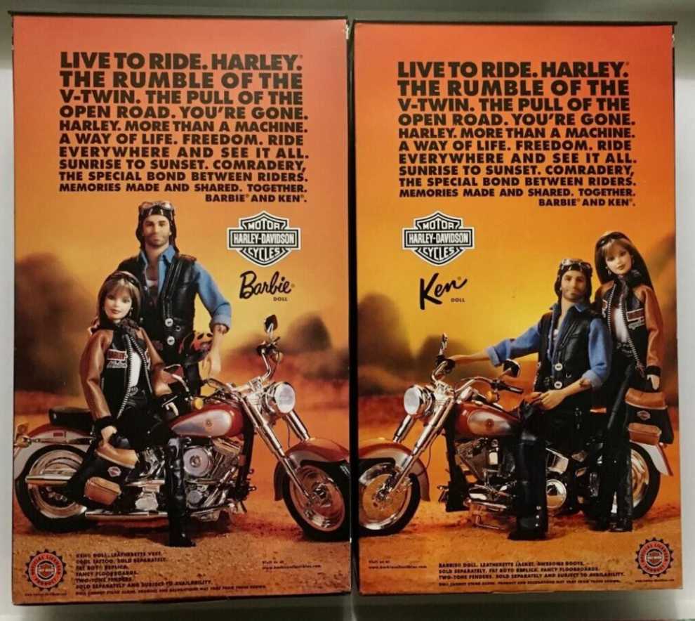 Mattel Barbie Collector Edition: Harley Davidson Motorcycles Barbie Doll - Mattel (Harley Davidson) action figure collectible [Barcode 074299256370] - Main Image 4