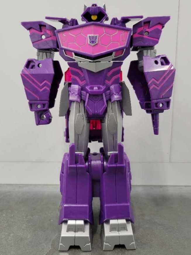 Shockwave - Hasbro (Authentics) action figure collectible - Main Image 2