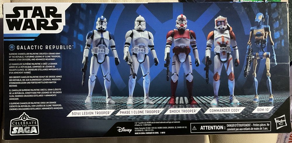 Celebrate The Saga - Galactic Republic - Hasbro/ Disney (Galactic Republic) action figure collectible - Main Image 3