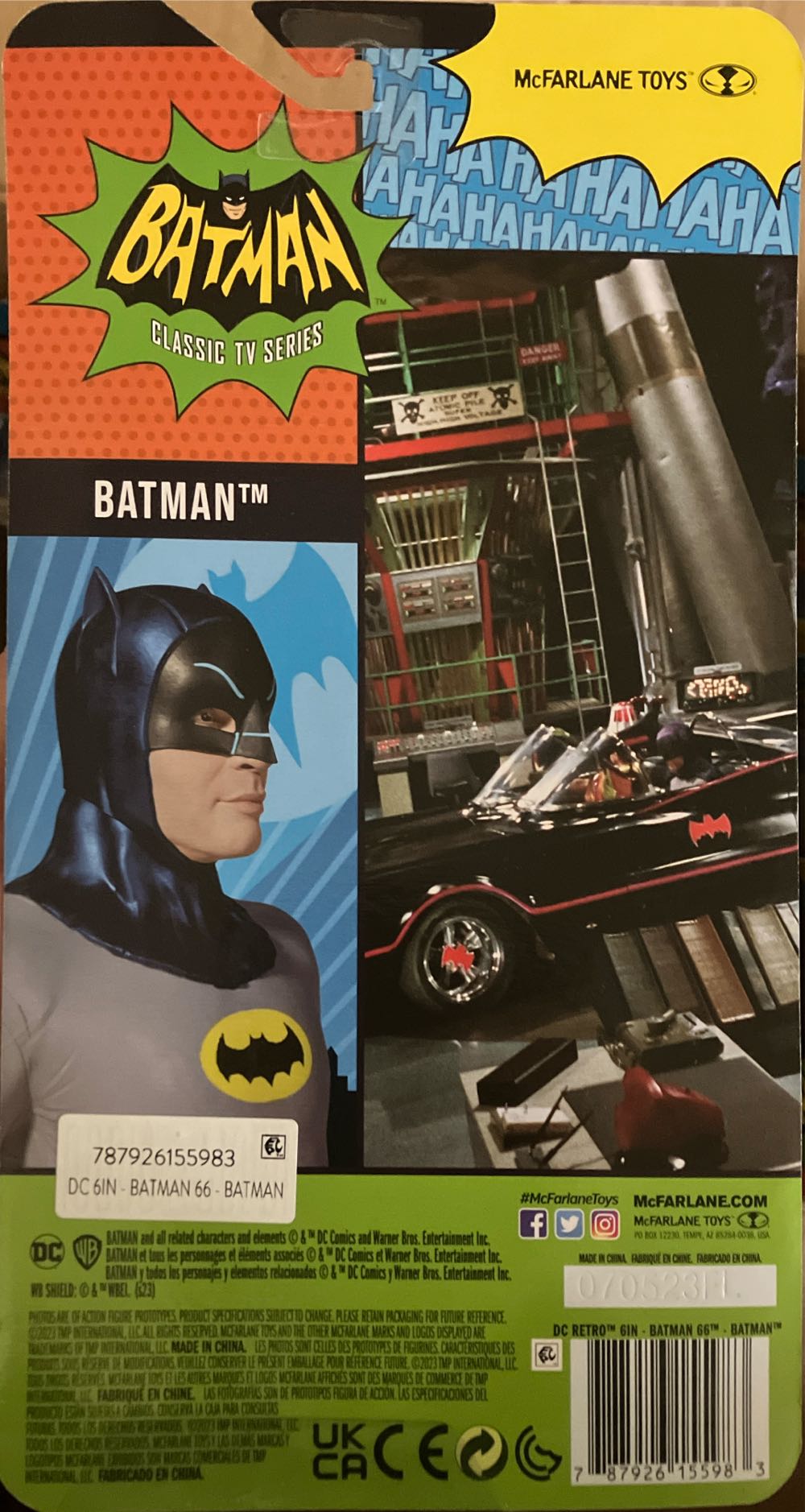 Batman - McFarlane Toys (DC Batman ’66) action figure collectible [Barcode 787926155983] - Main Image 2