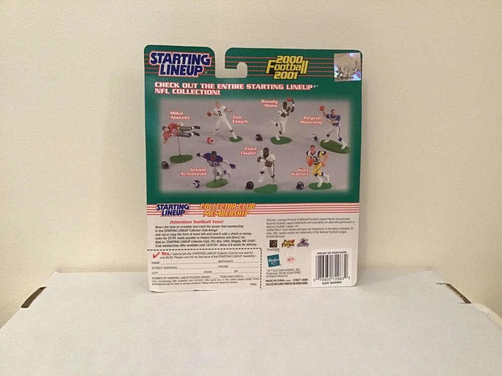 Kurt Warner - Kenner action figure collectible - Main Image 2