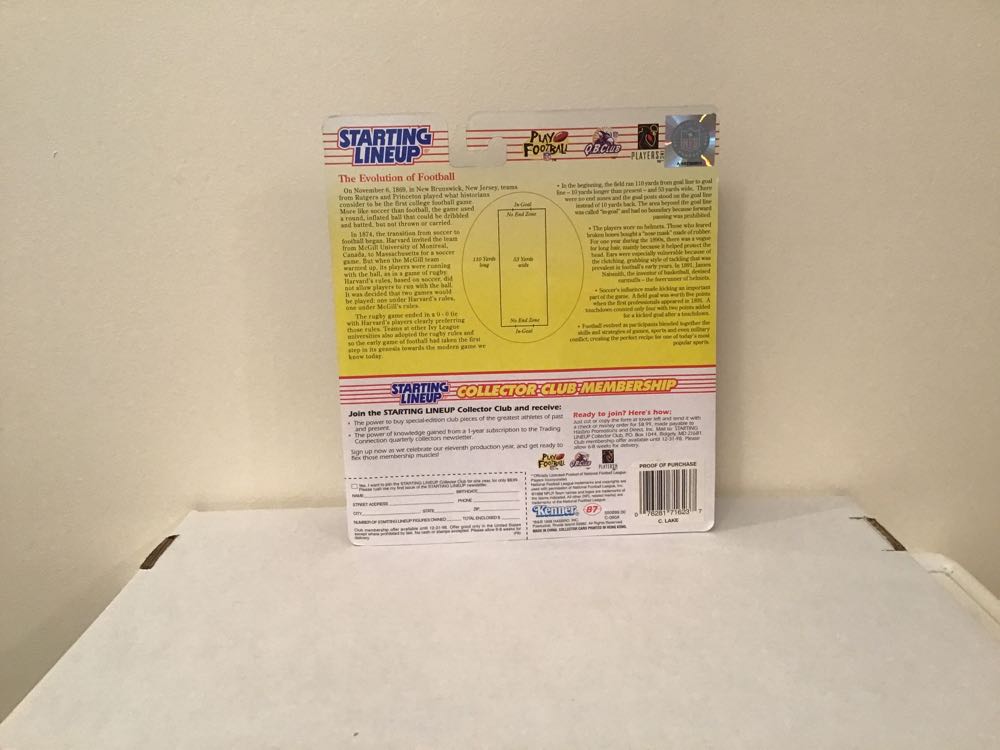 Carnell Lake - Kenner action figure collectible - Main Image 2