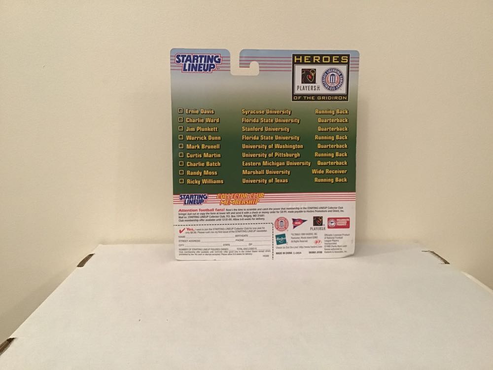 Ricky Williams - Kenner (Heroes Of The Gridiron) action figure collectible - Main Image 2