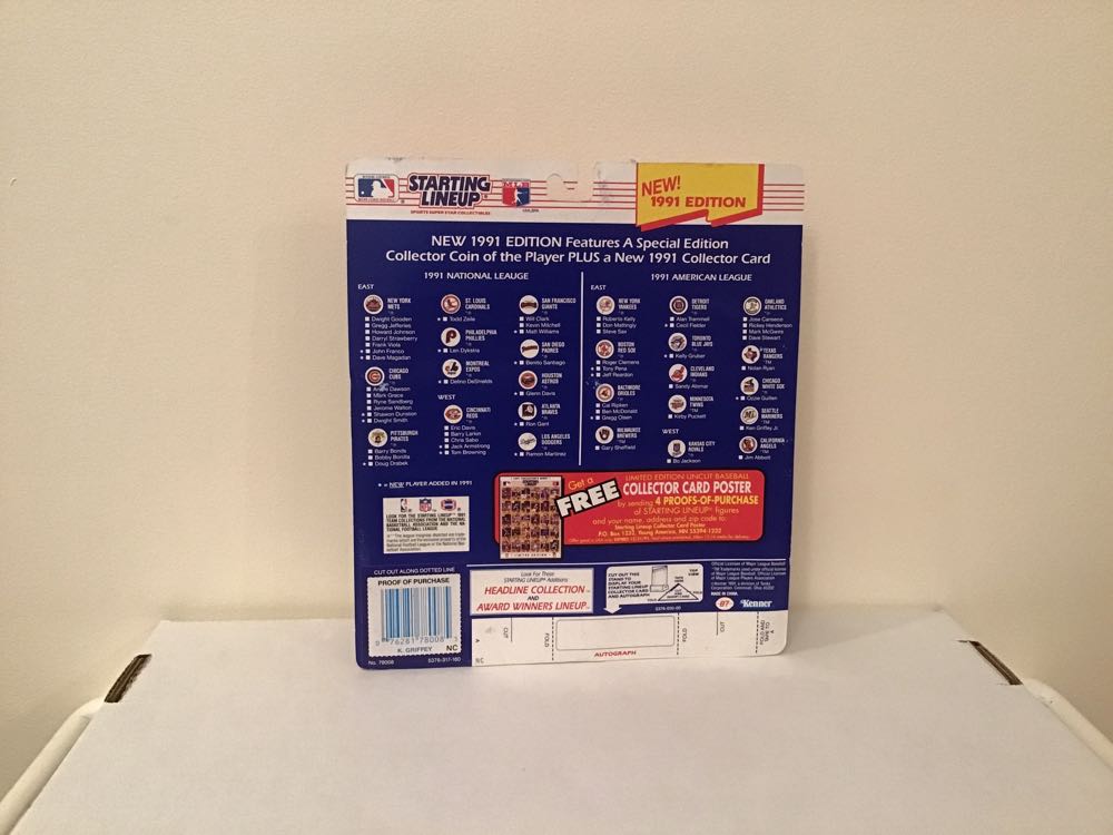 Ken Griffey, Jr. - Kenner action figure collectible - Main Image 2