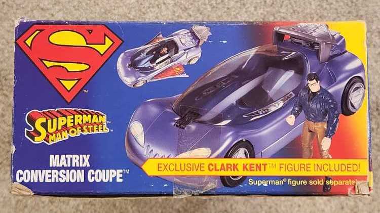 Matrix Conversion Coupe  - Kenner (Superman: Man of Steel) action figure collectible [Barcode 076281629230] - Main Image 3