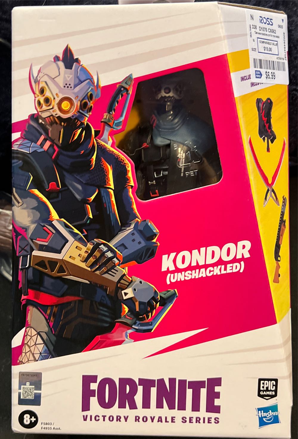 Fortnite: Kondor (Unshackled) - Hasbro (Fortnite Victory Royale Series) action figure collectible [Barcode 5010993978458] - Main Image 2
