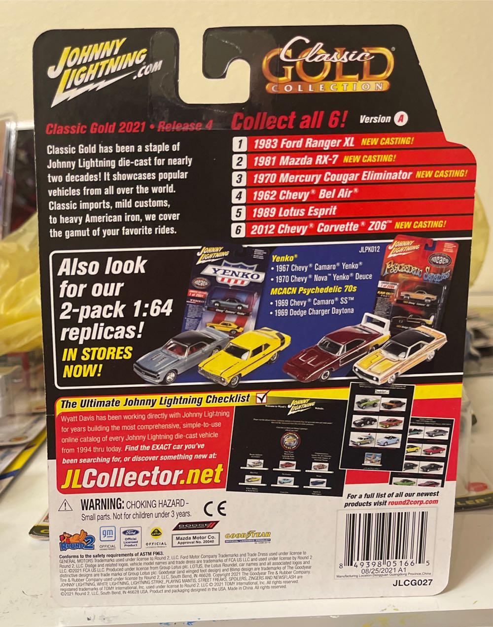 Ranger Xl Yellow White Lightning Gold Johnny Lightning Classic Gold Collection 1983 Ford Ranger Yellow W White 1 64 Johnny Classic R4 A1 Limited Edition 1 Release Version 2012 Chevy Corvette Z06 1:64 R4 Yellow Two Tone - Hot Wheel / Mattel (Johnny Lightning) action figure collectible [Barcode 849398051665] - Main Image 3