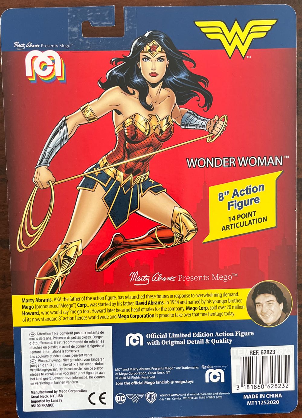 Wonder Woman  (DC Comics: Wonder Woman) action figure collectible [Barcode 3181860628232] - Main Image 2