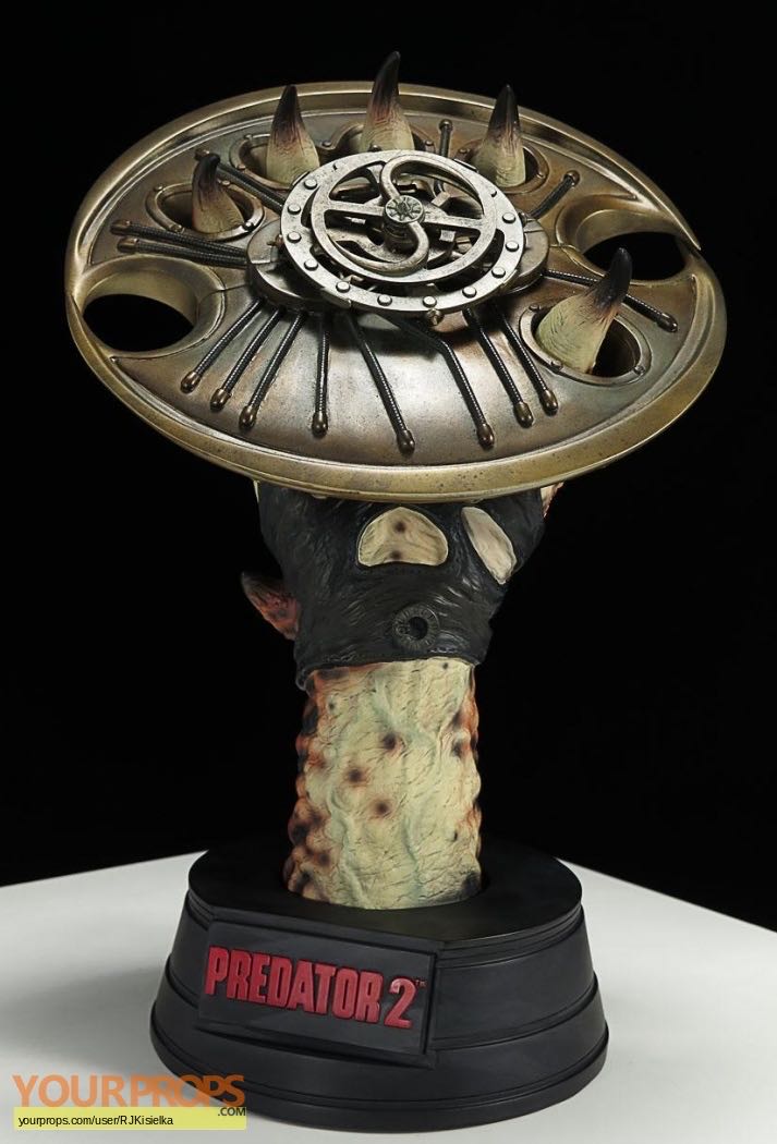 Predator 2 Cutting 1:1 - Sideshow (Predator) action figure collectible [Barcode 856461001748] - Main Image 2