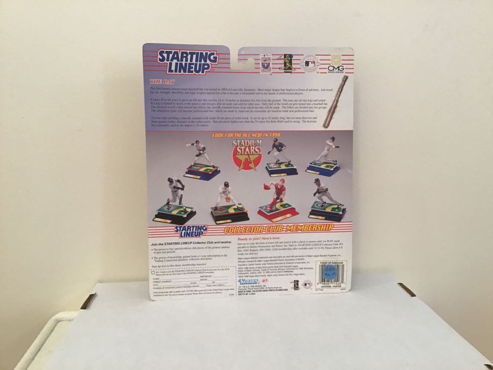 Reggie Jackson / Catfish Hunter - Kenner (Classic Doubles) action figure collectible - Main Image 2