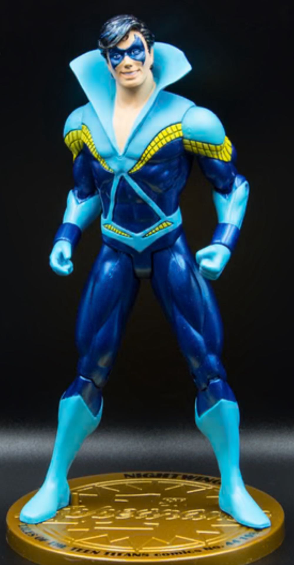 Nightwing - First Appearance  (First Appearance) action figure collectible - Main Image 3