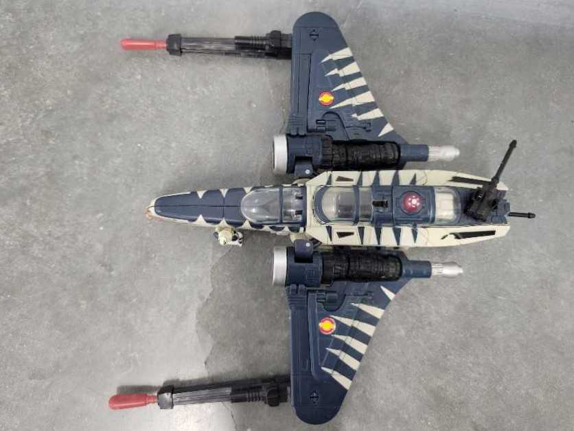 Clone Pilot To ARC-170 Starfighter - Hasbro (Star Wars Crossover) action figure collectible - Main Image 2