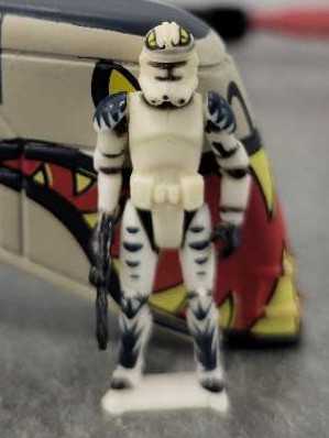 Cable Guys Master Chief Deluxe Docking Station With Headphone Stand Gaming Accessories Holder & Phone Holder For Most Controller Xbox Play Station Nintendo Switch & Phone