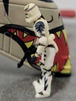 Clone Pilot To ARC-170 Starfighter - Hasbro (Star Wars Crossover) action figure collectible - Main Image 4