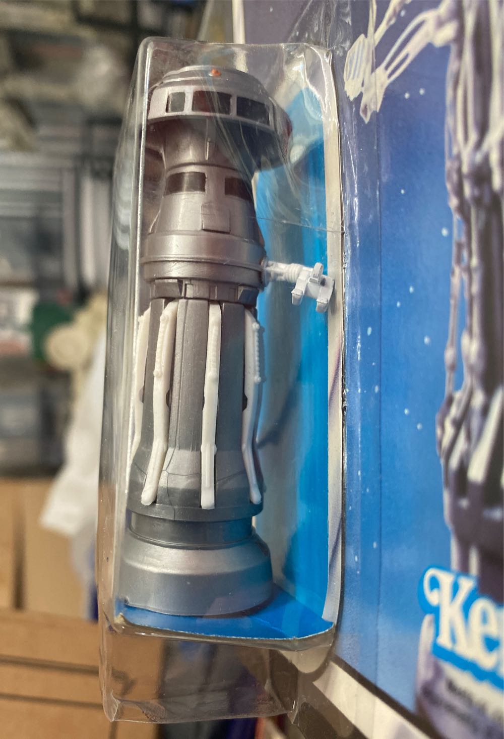 FX-7 (Medical Droid) - Kenner (Empire Strikes Back) action figure collectible [Barcode 076281397306] - Main Image 3