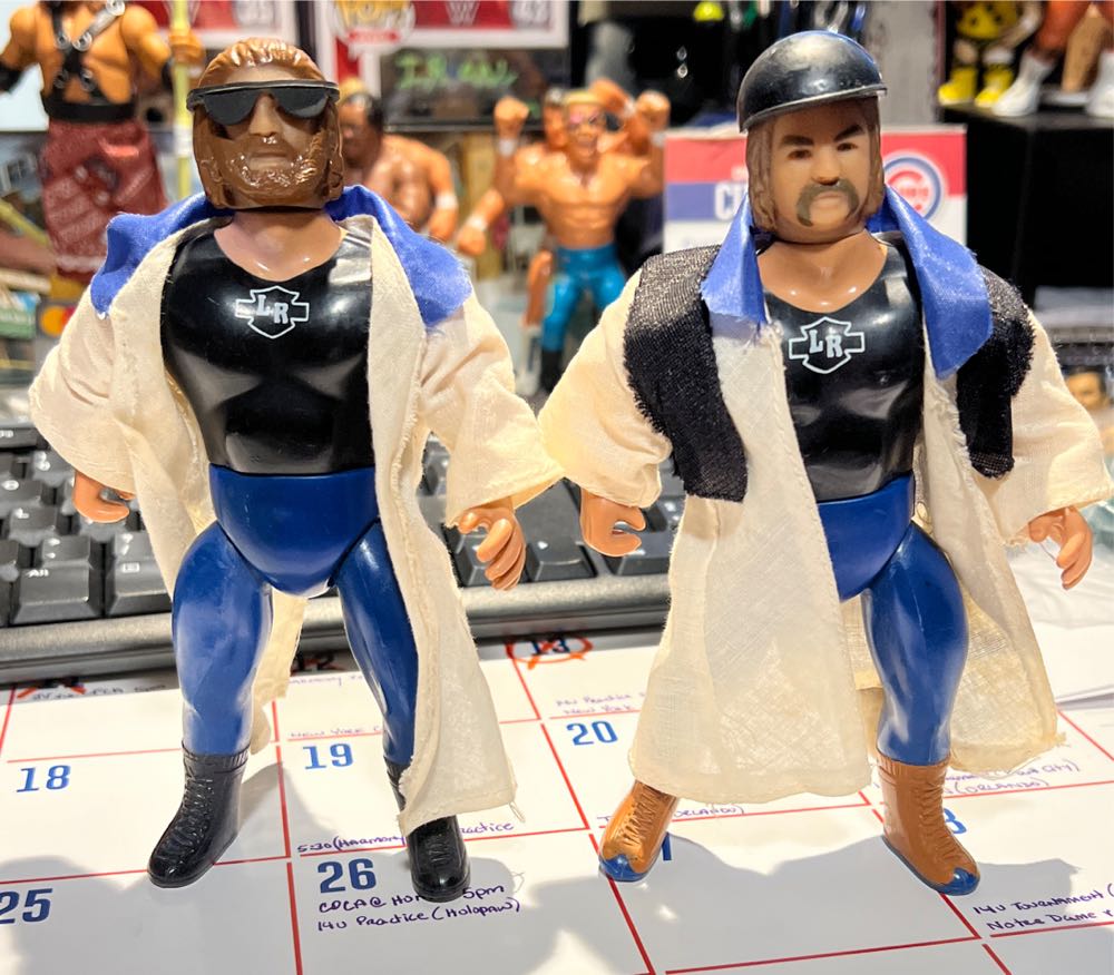 Wicket W. Warrick & Kneesaa - VC