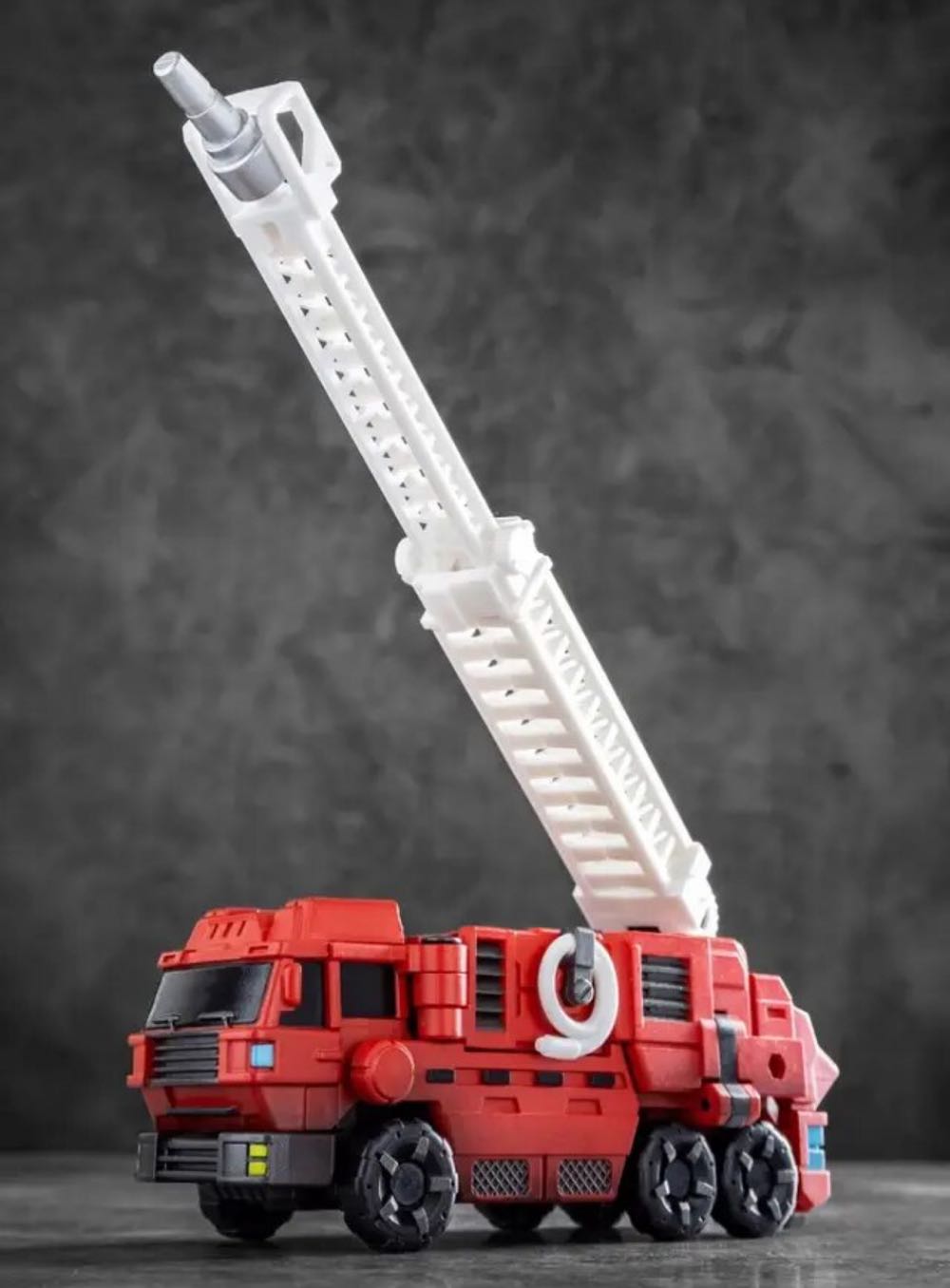 Bootleg Samurai Inferno  (Transformers) action figure collectible - Main Image 4