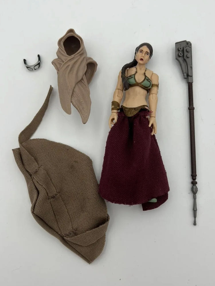 Princess Leia (Sandstorm Outfit) VC88 - Hasbro (EU ROTJ Deleted Scene) action figure collectible - Main Image 4