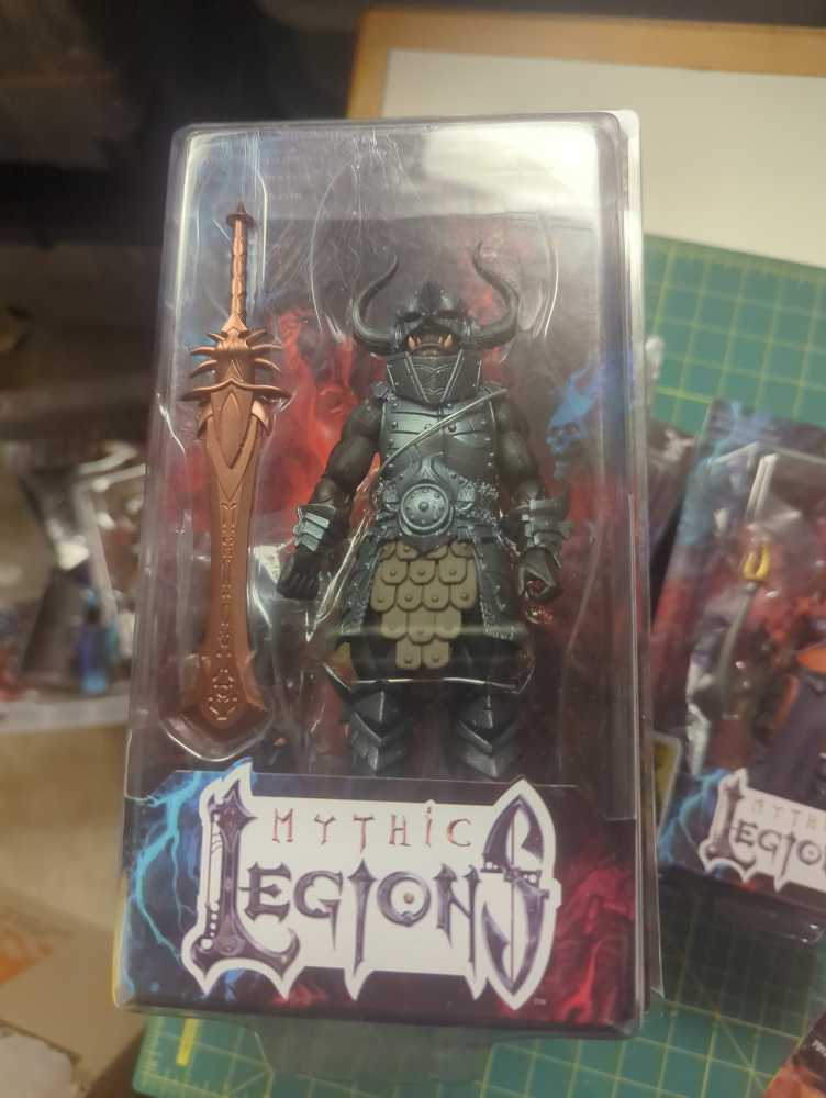Shadow Orc Grunt Legion Builder - Four Horsemen Studios action figure collectible [Barcode 658580362096] - Main Image 2