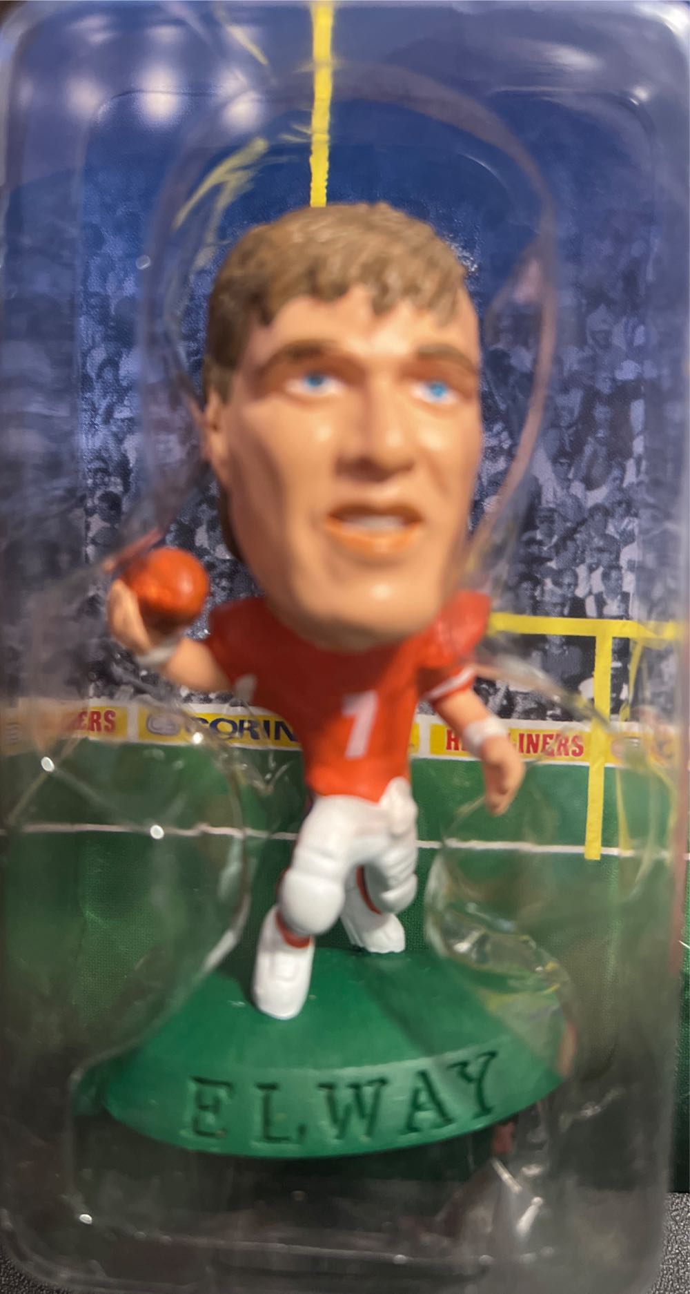 NFL Headliners John Elway Denver Broncos - Irwin action figure collectible [Barcode 069545110094] - Main Image 3