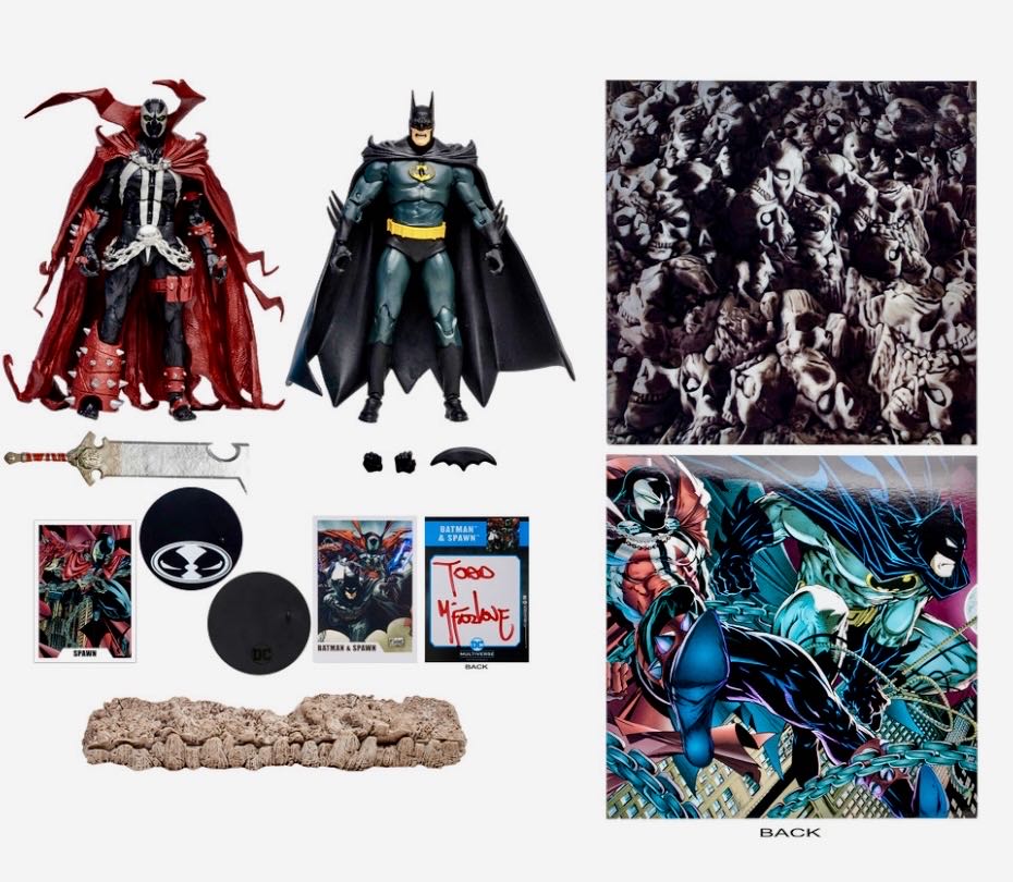 Batman & Spawn - McFarlane Toys™ (Autographed Gold Label) action figure collectible [Barcode 787926157796] - Main Image 3