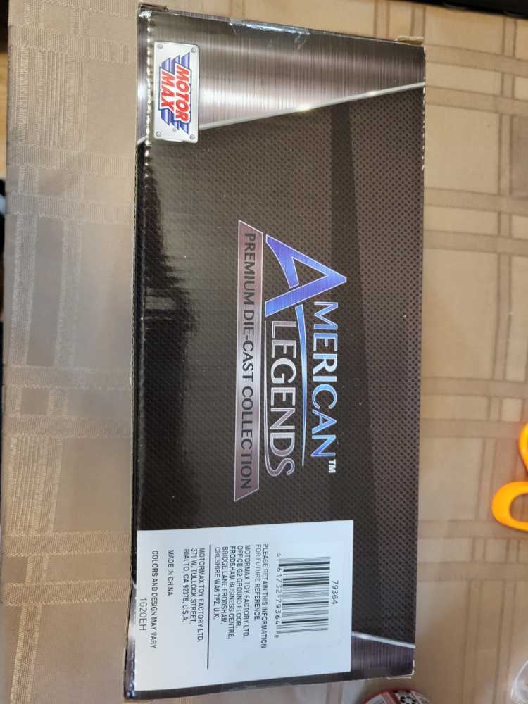 Ford F-150 Black Limited Crew Cab Pickup Truck Metallic Silver 1 24-1 27 Diecast Model Car By Motormax 79364  action figure collectible - Main Image 3