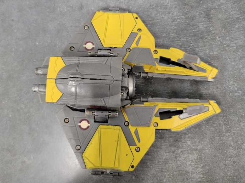 Anakin Skywalker’s Jedi Starfightet - Hasbro (Star Wars Crossover) action figure collectible - Main Image 4