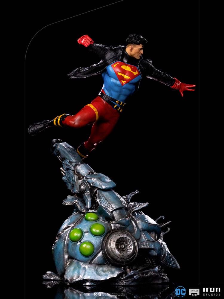 Superboy 1:10 scale - Iron Studios (DC) action figure collectible [Barcode 609963129225] - Main Image 2