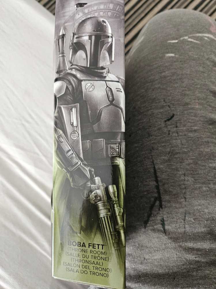 Boba Fett (Throne Room) Star Wars Black Series  action figure collectible - Main Image 3