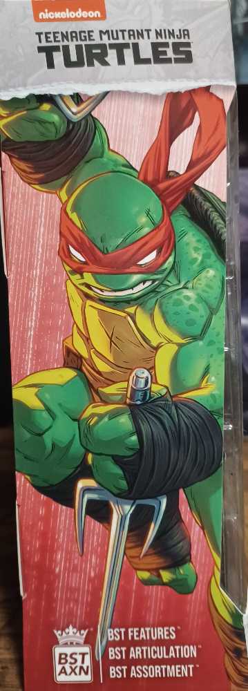 Raphael "IDW Comic Heroes” - BST AXN / The Loyal Subjects (The Loyal Subjects: BST AXN (TMNT)) action figure collectible [Barcode 810122580034] - Main Image 4